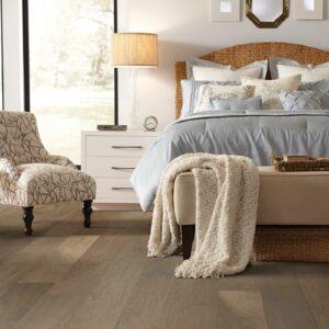 Hardwood flooring in a bedroom | Fairmont Flooring